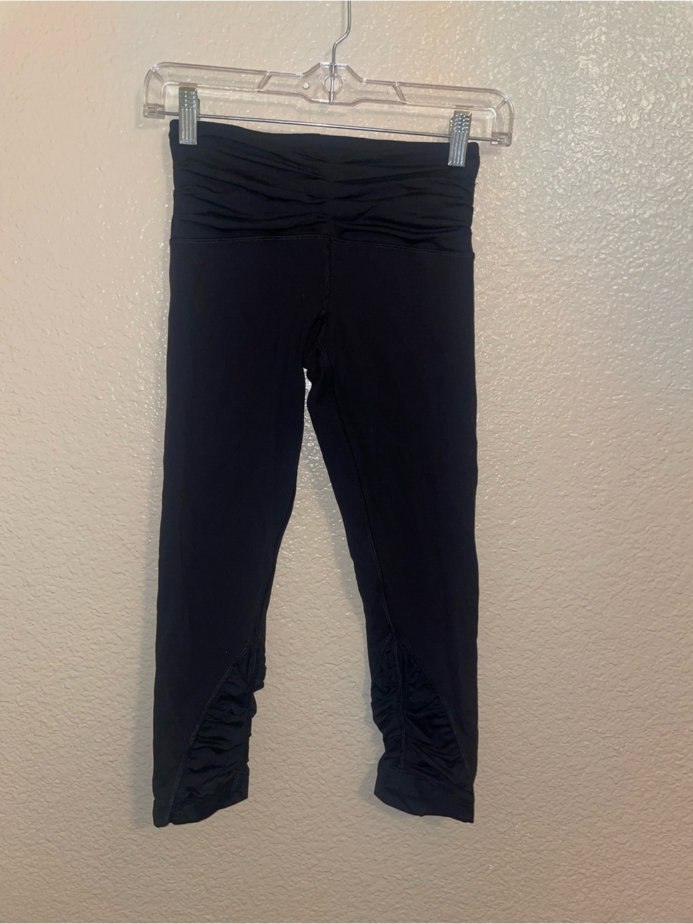 lululemon athletica Black Ruched Capri Leggings